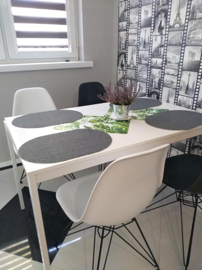 Apartament 25 Plock Luaran gambar